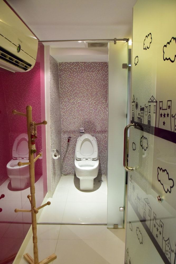 Double Five - Hostel Single Room 6