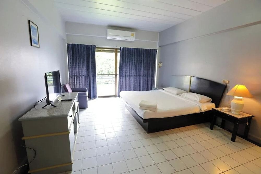 Pin Hotel Standard Double Room 5