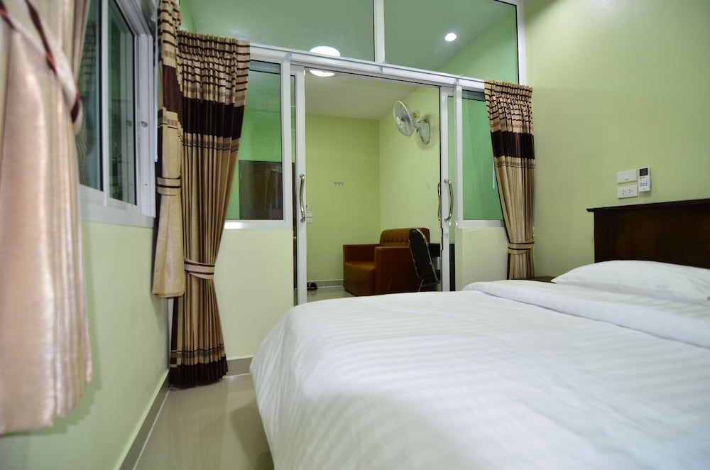 The Best Place Studio 3