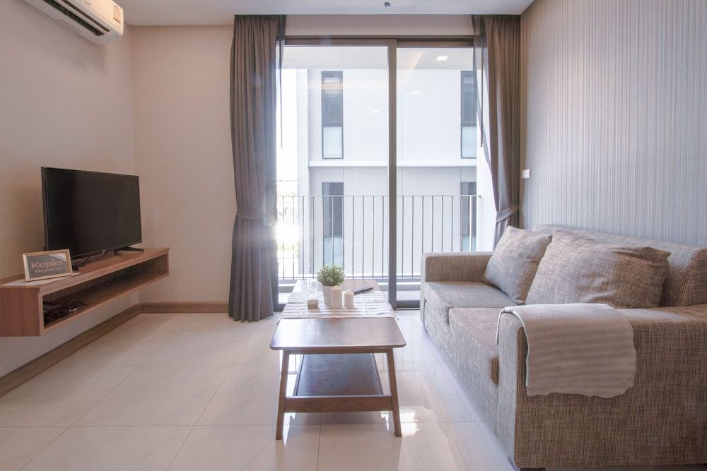 Kepler Residence Bangkok Deluxe King Suite 7