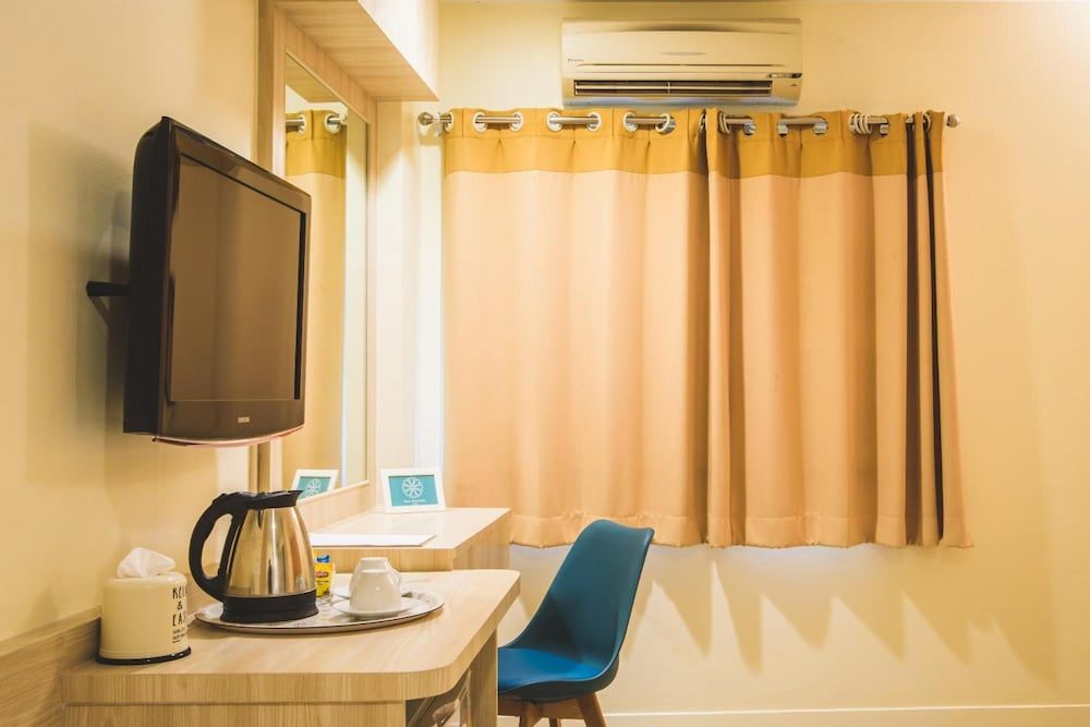 New Suanmali Hotel Deluxe Room, 2 Twin Beds 8