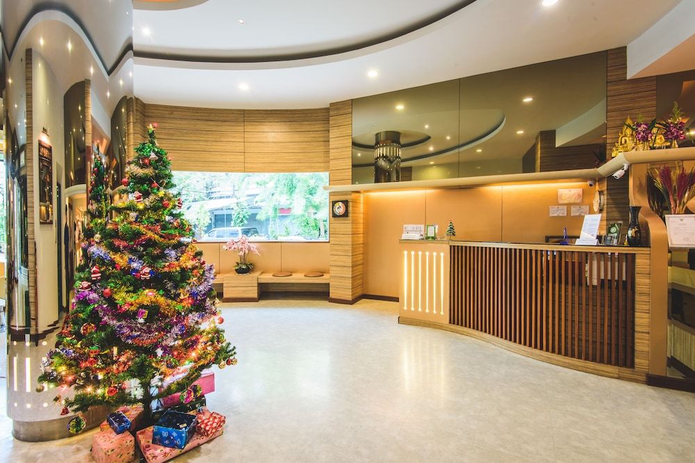 undefined New Suanmali Hotel