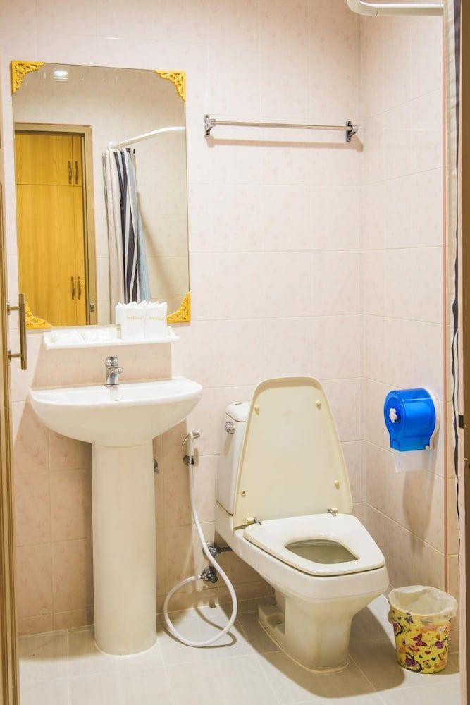 New Suanmali Hotel Deluxe Room, 2 Twin Beds 4