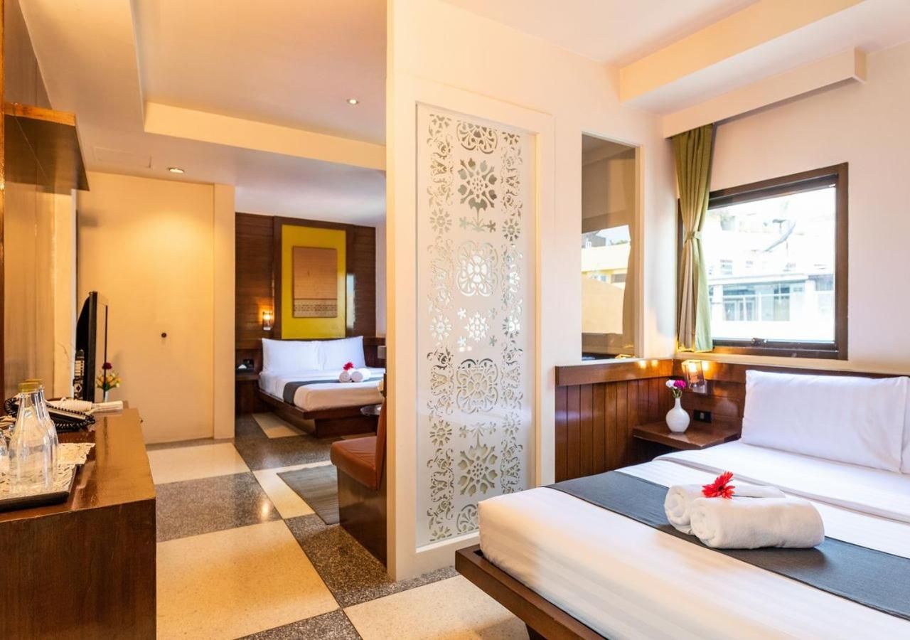 undefined D&D Inn Khaosan 8