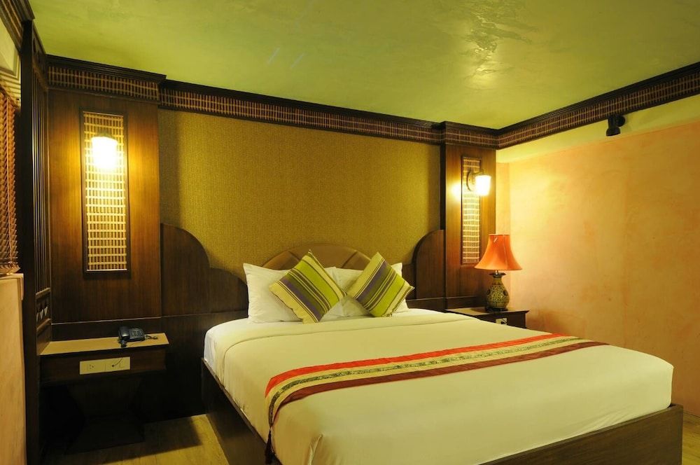 P1 House Deluxe Room 2