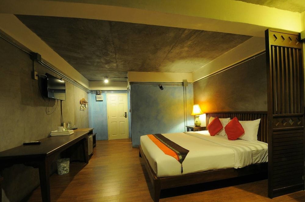 P1 House Standard Double Room 4