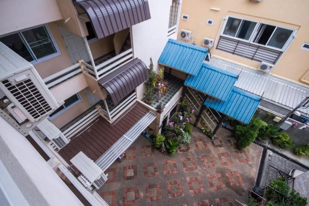 undefined Jang Sripoom House 7