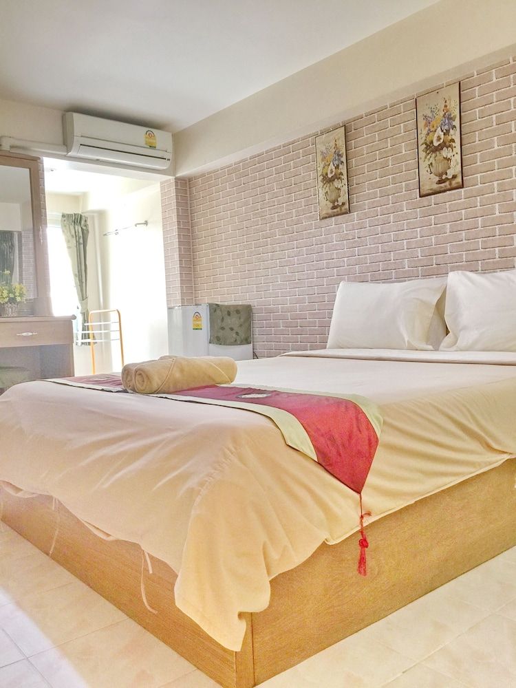 Jang Sripoom House Standard Room