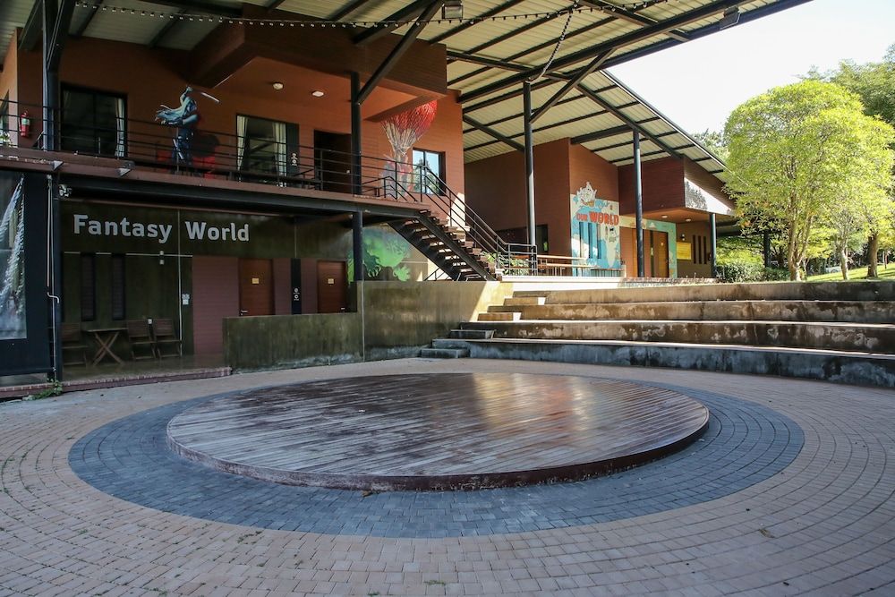 undefined Rain Tree Khao Yai Hotel 3