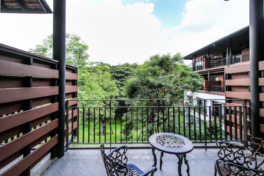 Rain Tree Khao Yai Hotel Rain Tree Deluxe, twin Bed 11