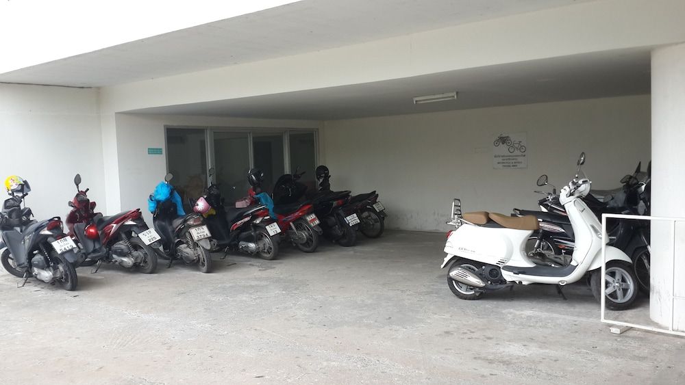 undefined Life In Town Chiangmai 4