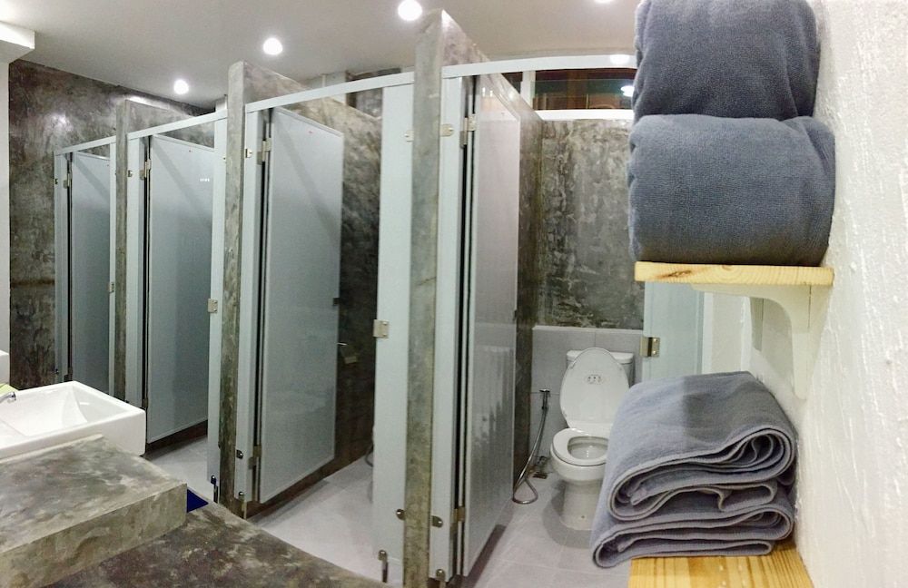 undefined Rabbitat Hostel 8