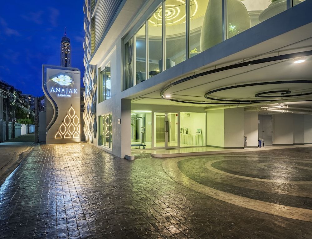 undefined Anajak Bangkok Hotel 3