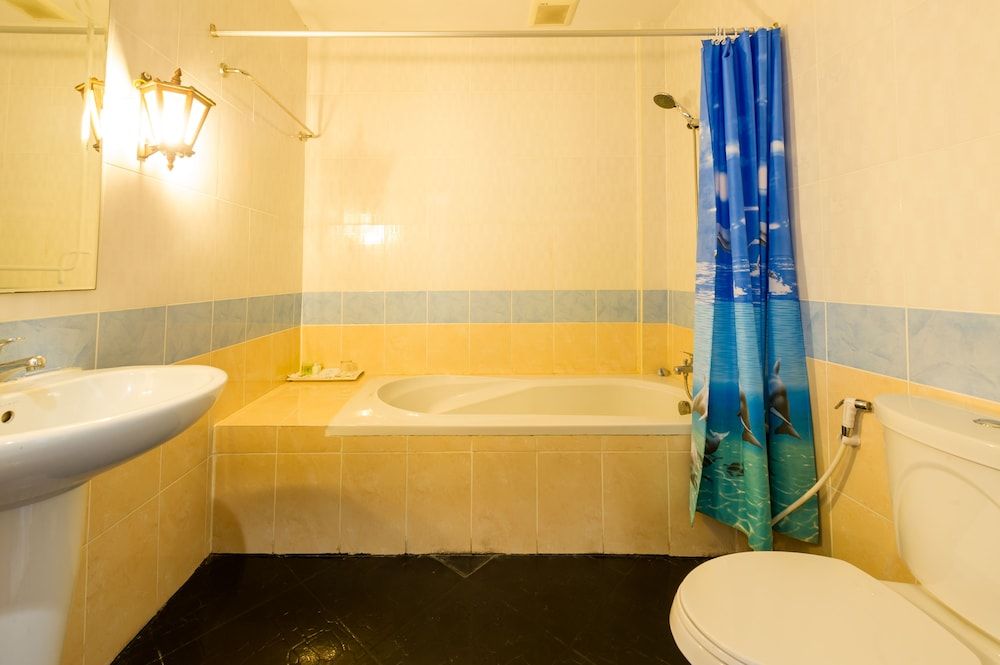 JR Siam Kata Resort Family Double Room, Multiple Beds, Pool View 5