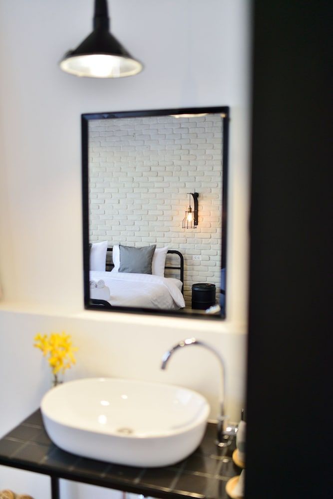 The Rommanee Classic Guesthouse Deluxe Double Room 16