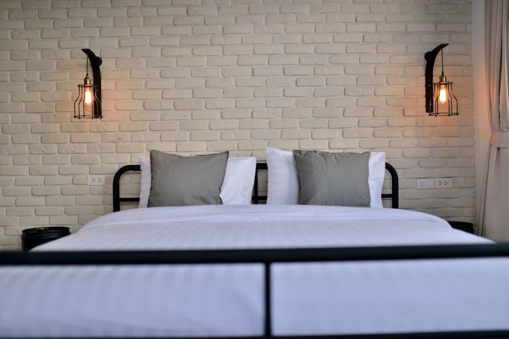 The Rommanee Classic Guesthouse Deluxe Double Room 9