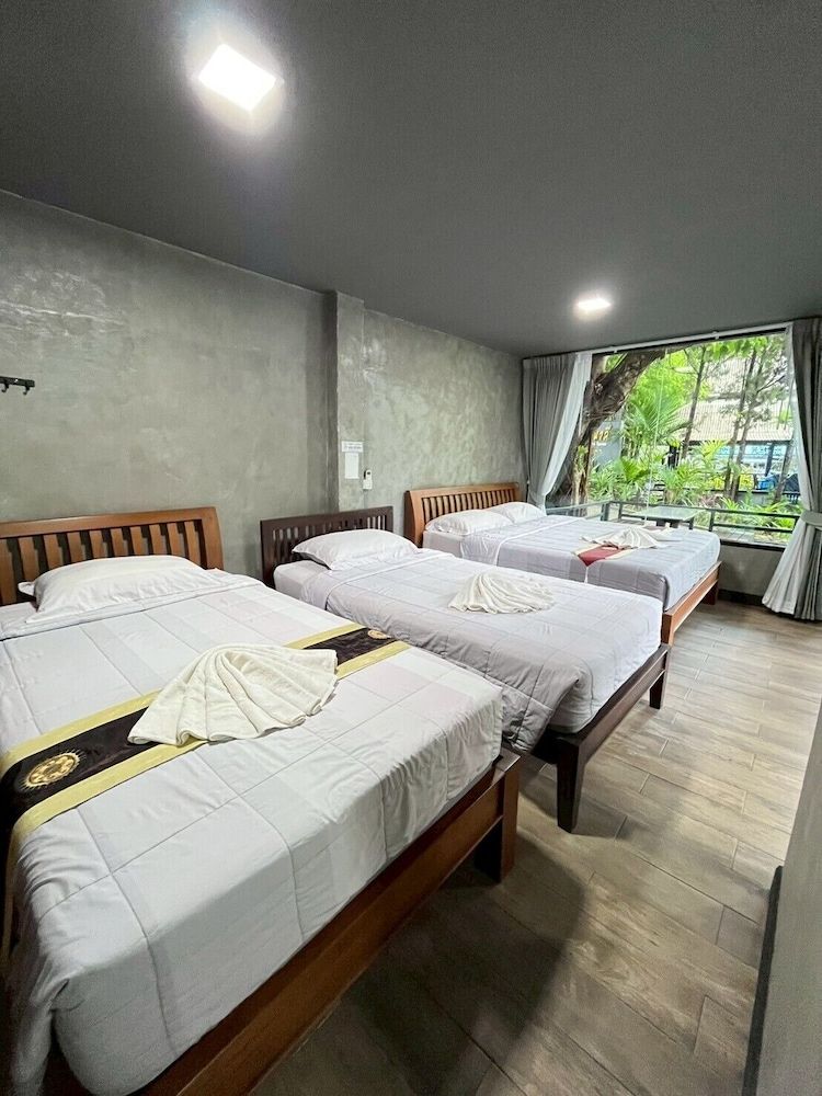 Executive Quadruple Room