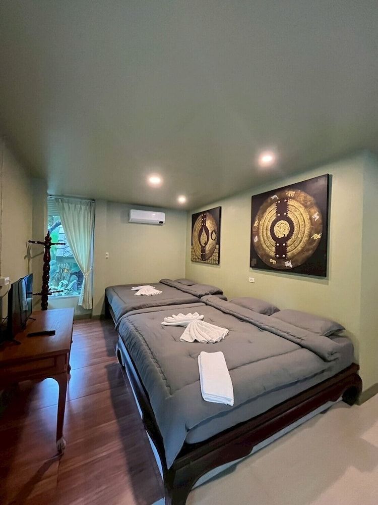 Family Studio