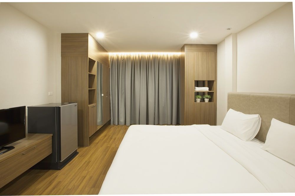 Boone Place Superior Double Room 3