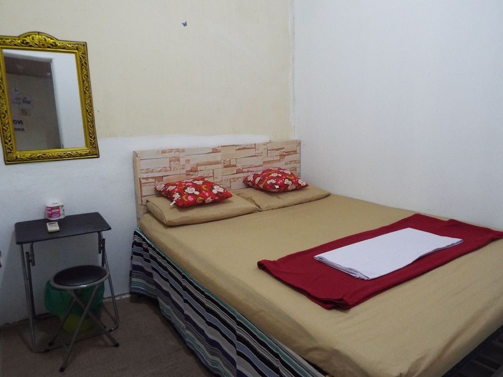 undefined Hostel 24 7