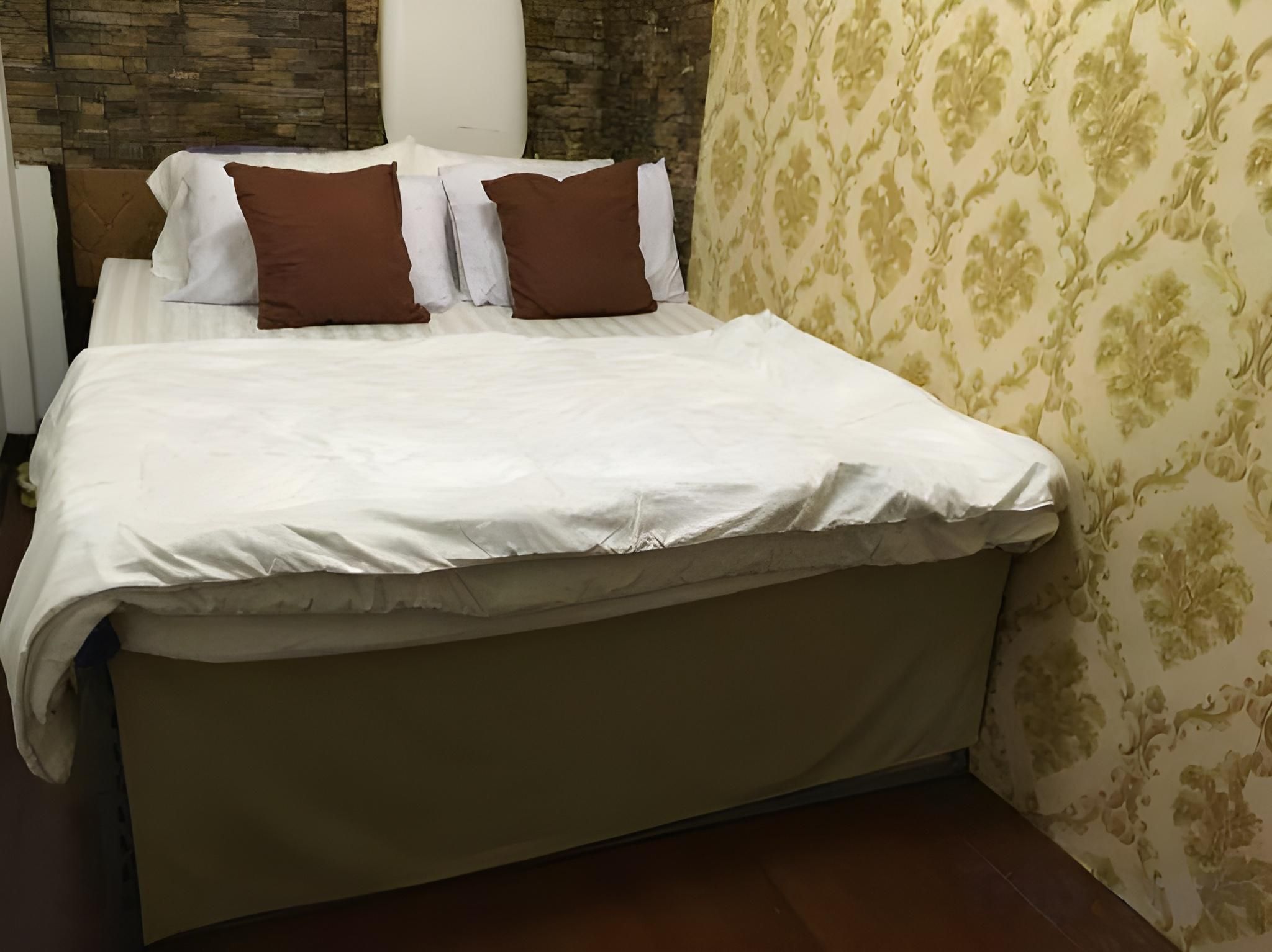 undefined Hostel 24 5