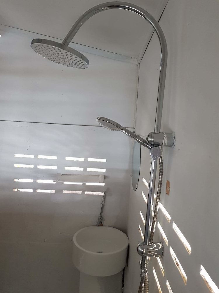 Haad Chao Phao Resort Deluxe Bungalow, 1 King Bed, Ocean View 11