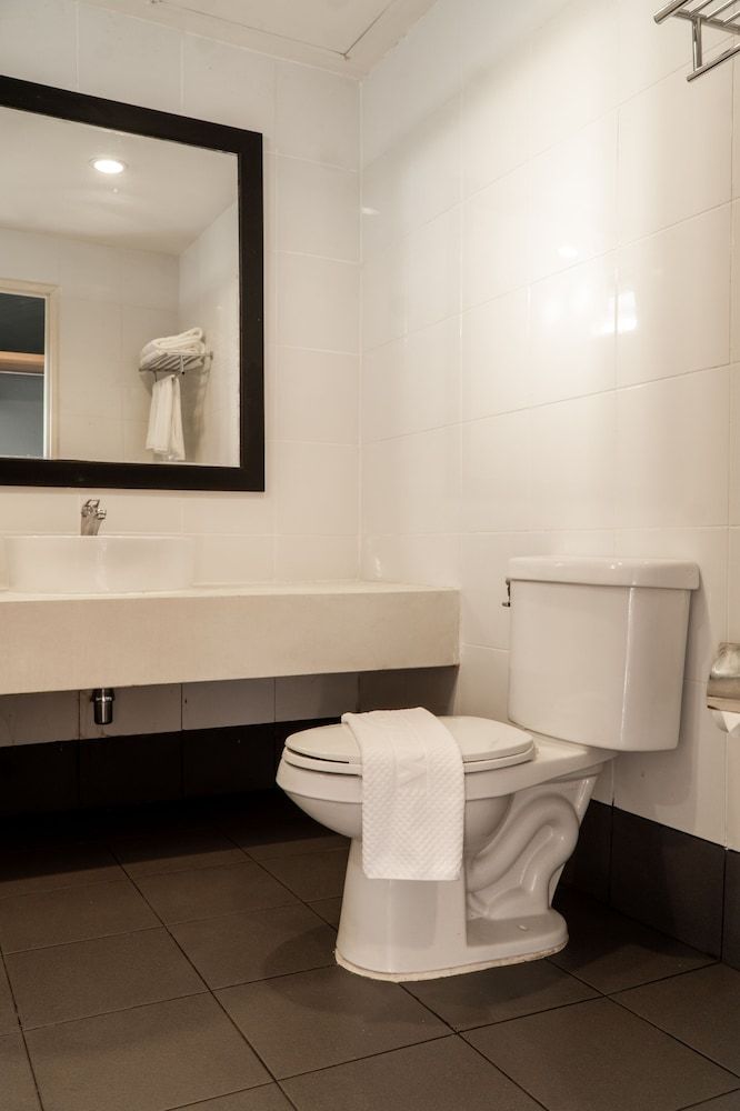 undefined Get Zleep Premium Budget Hotel 8