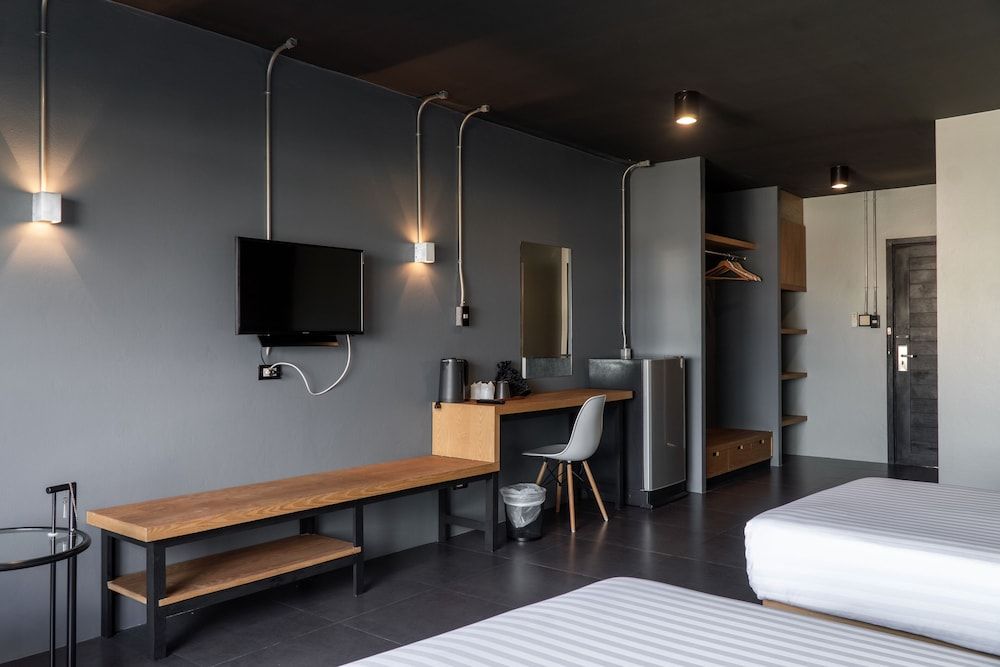 Get Zleep Premium Budget Hotel Standard Loft (Twin Bed) 19