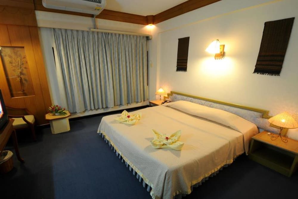 Nanchao Hotel Deluxe Double Room 2