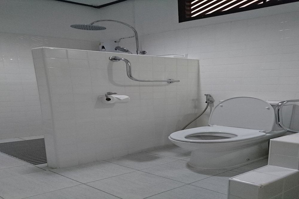 Banthongna Standard Room 2