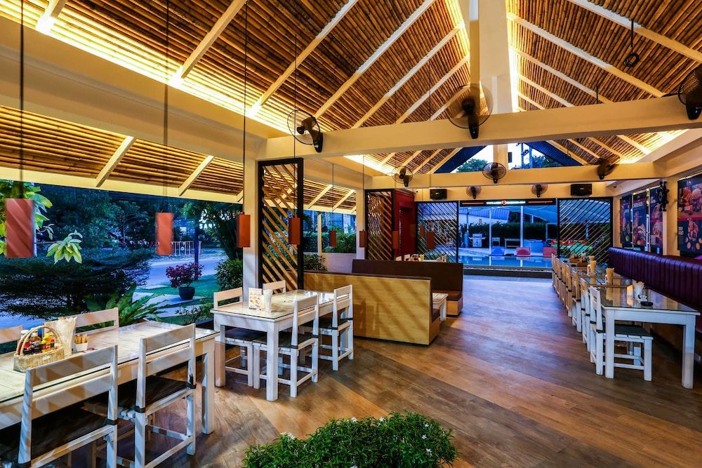 undefined Naiharn Beach Resort 7