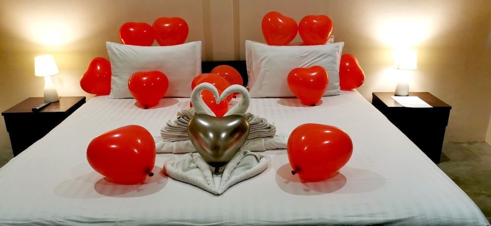 Naiharn Beach Resort Deluxe Room 8