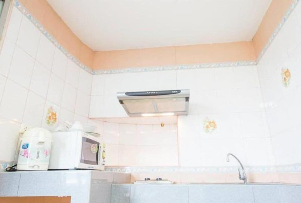 Room Service - Dining