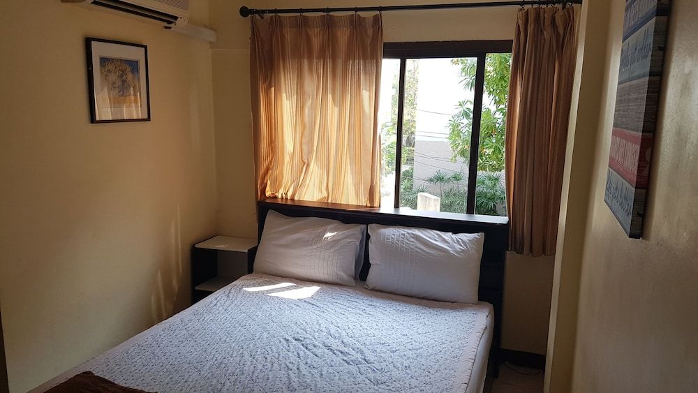 undefined Sandman hotel and Sports bar 6