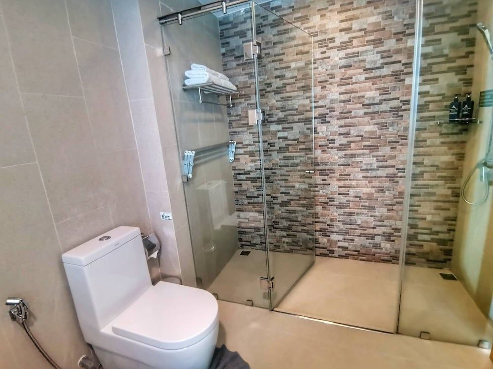 Sikhara Plago Resort Deluxe Twin Room, Non Smoking 4