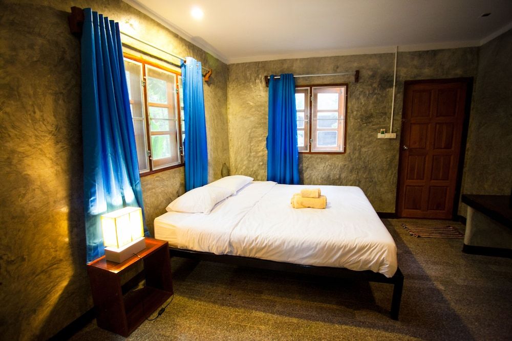 Afterglow hostel Cottage Double 2