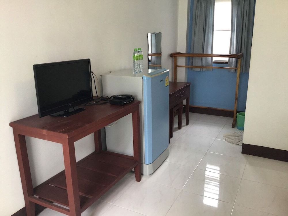 Baan Aunrak Koh Chang Standard Room 13