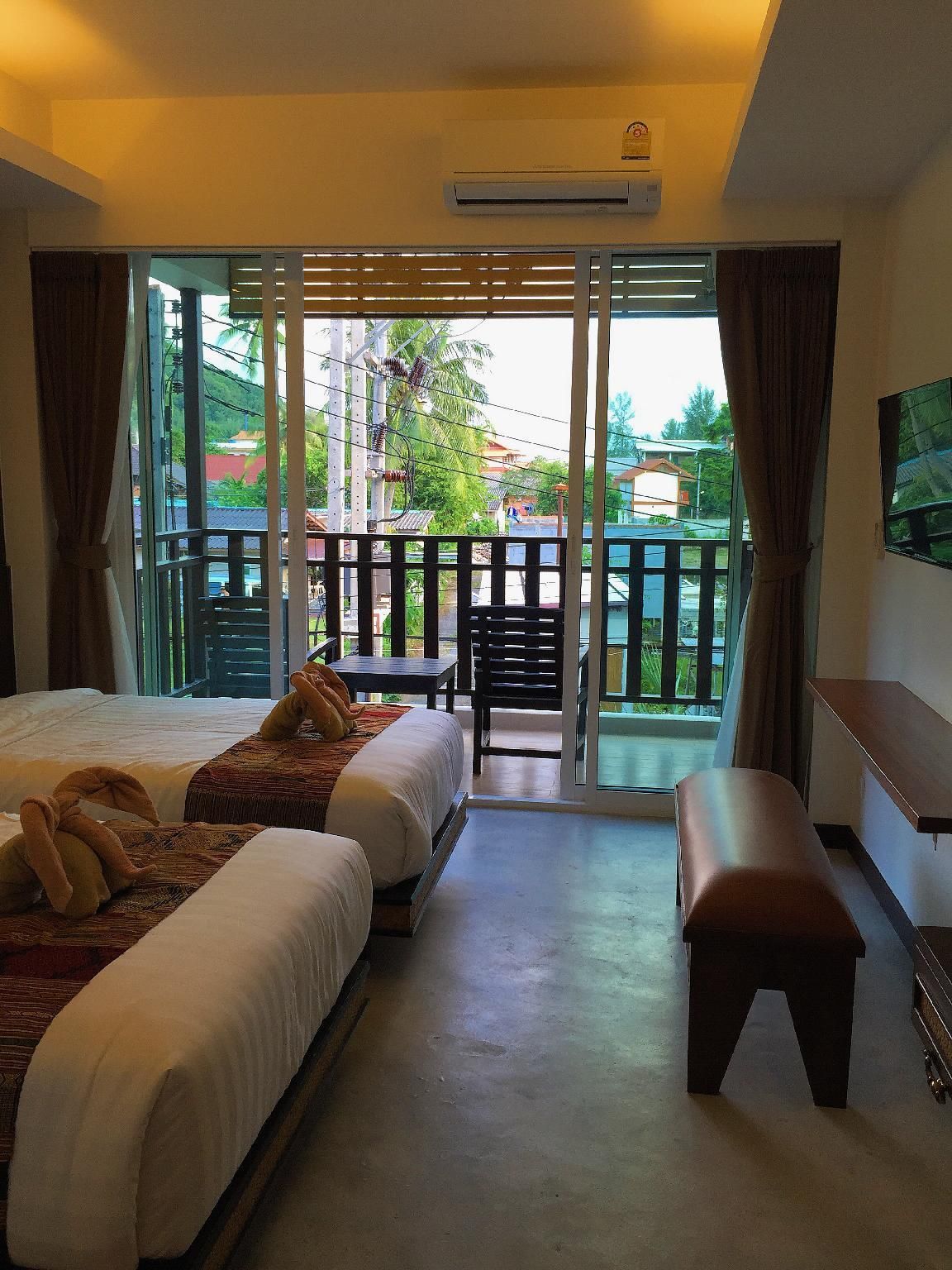 Lanta For Rest Boutique Deluxe Twin Room 12