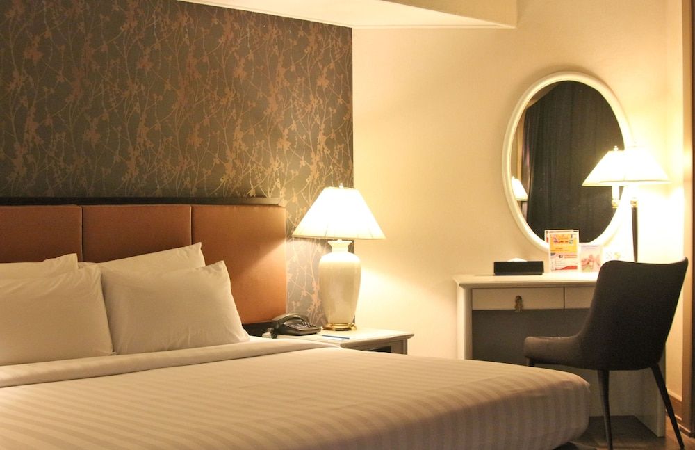 Deluxe Double Room, River View