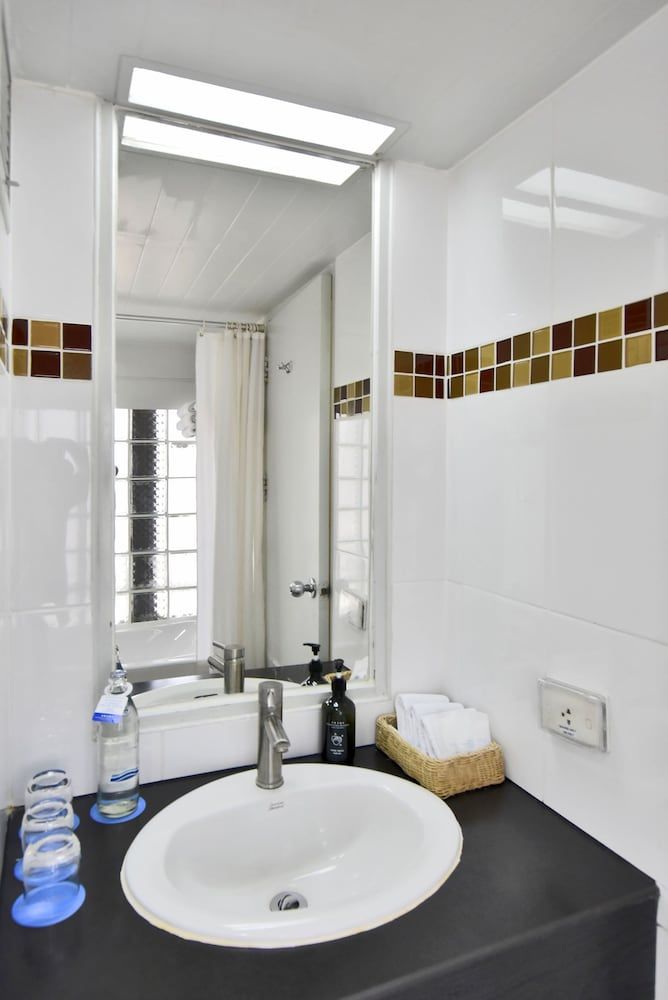 Grand China Bangkok Junior Suite, City View 4