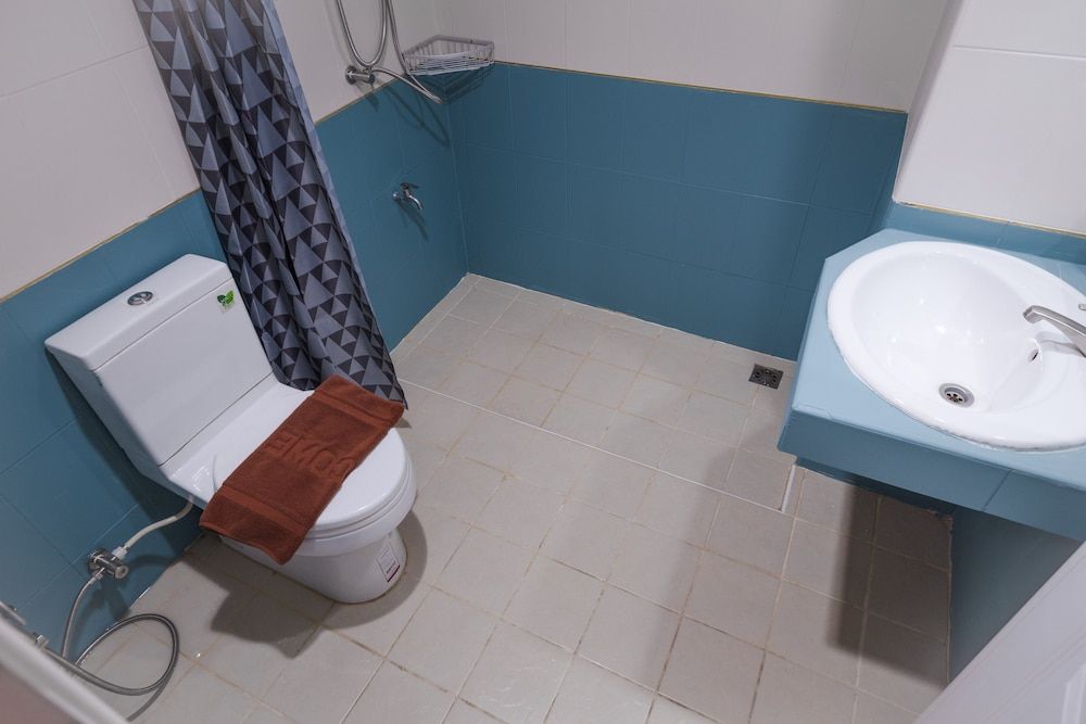 Don Muang Hotel Family for 5 6