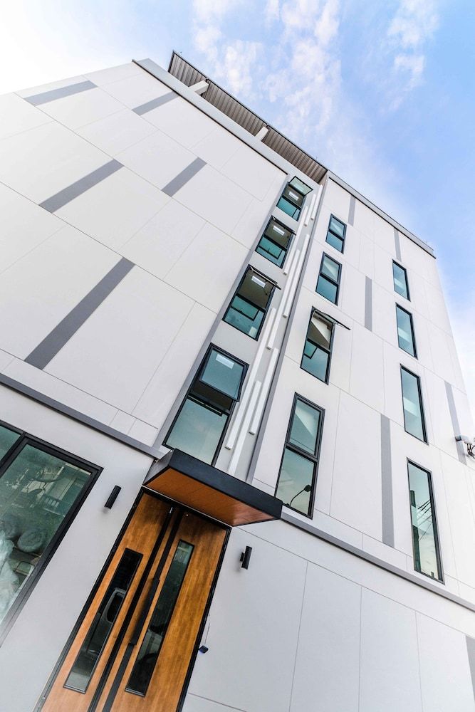 undefined Don Muang Hotel 6