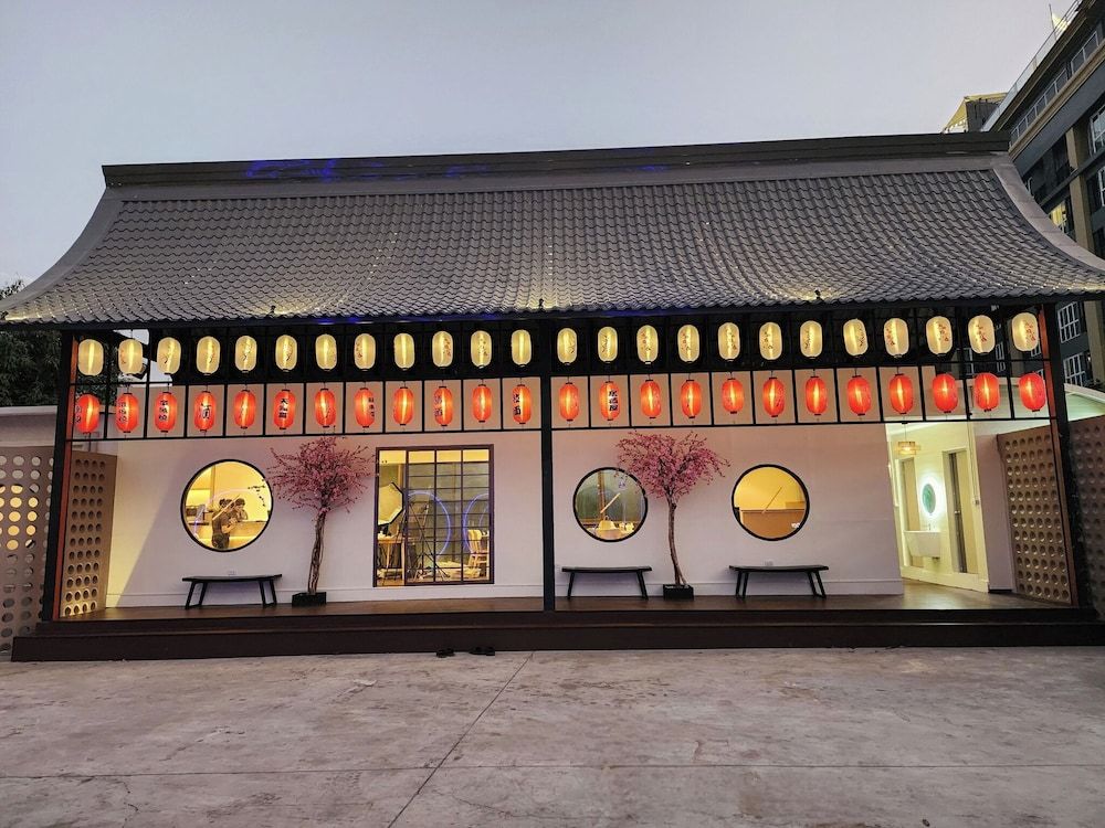 undefined Sky Dome Resotel 2