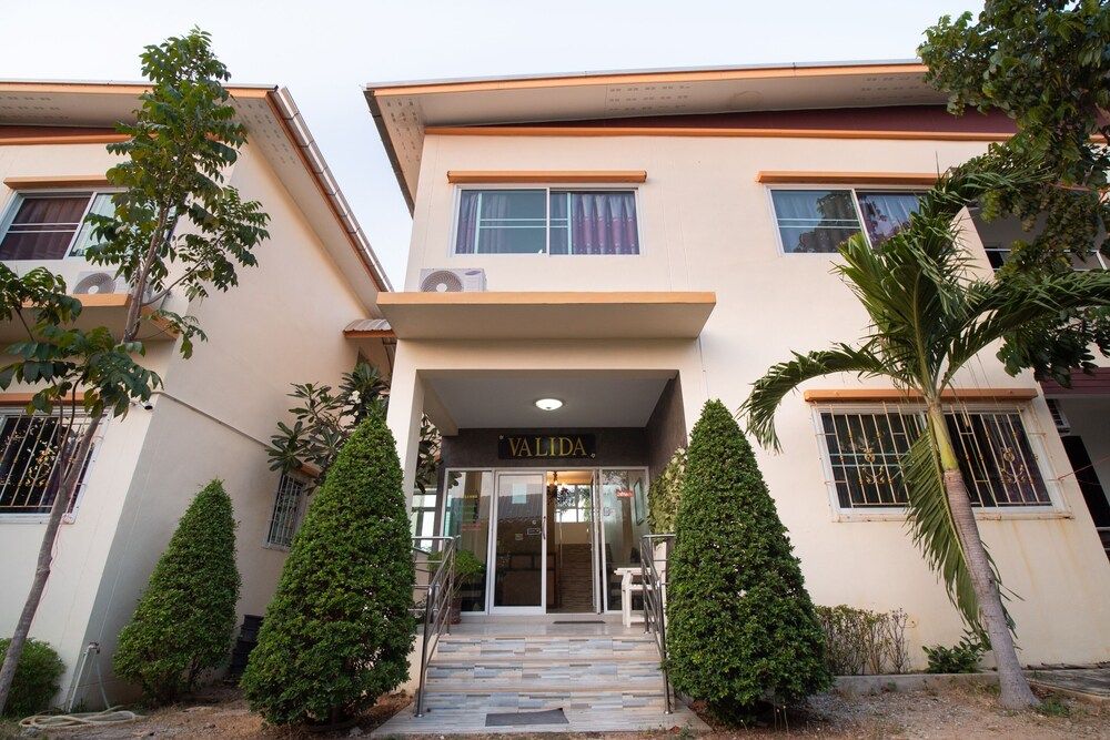 undefined OYO 824 Valida Resort 5