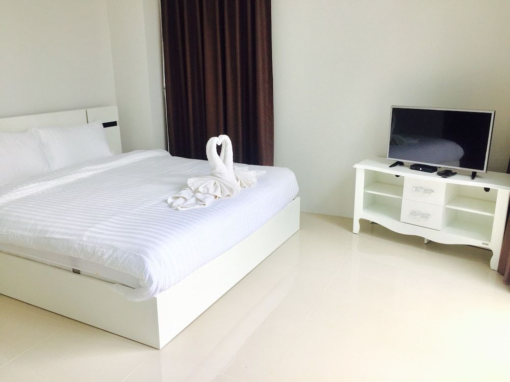 Mondara Vacation Home Supreme Three-Bedroom Pool Villa 3