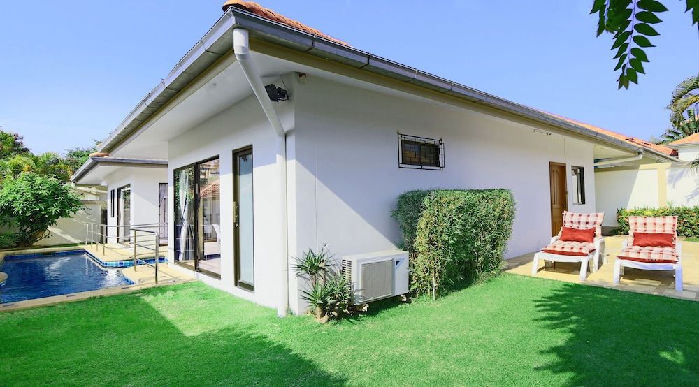 undefined Avoca Pool Villas 5