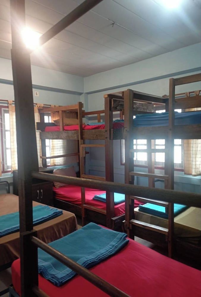 1 Person in a 6-Bed Mixed Dormitory with Air Conditioning