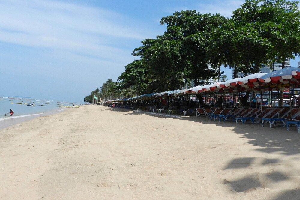 undefined Apartments Alex Group NEOcondo Pattaya 9