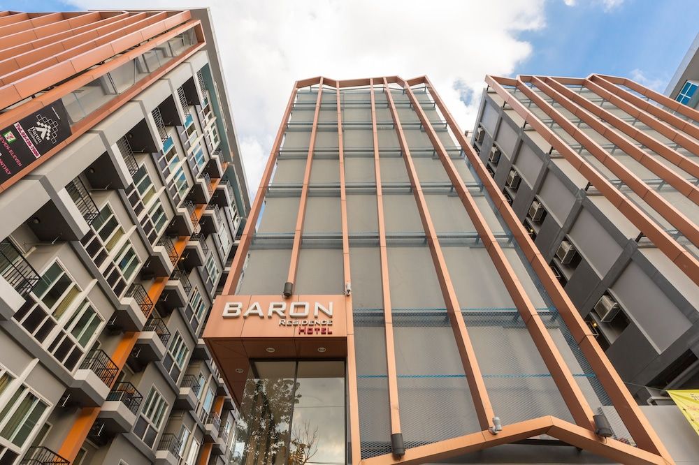 undefined Baron Residence Bangkok 7