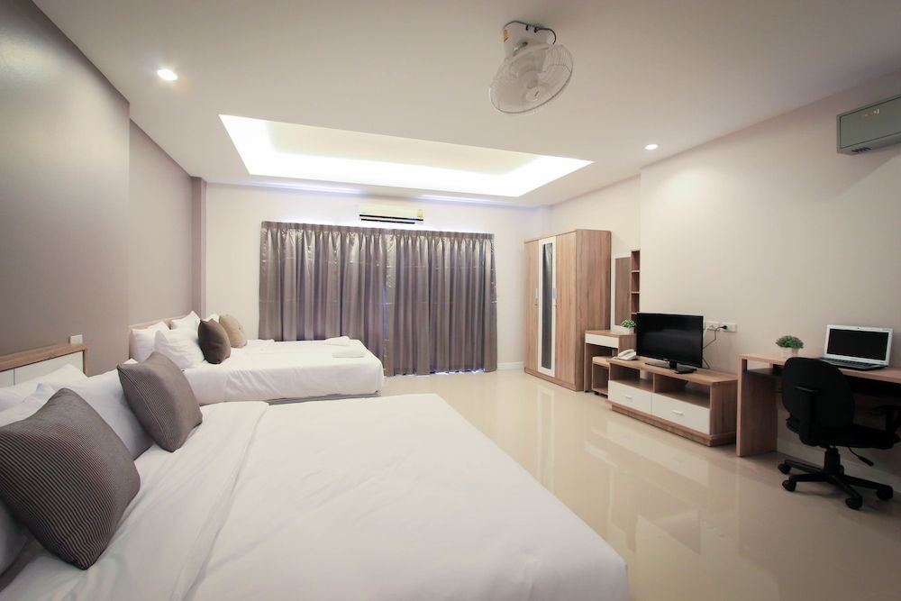 Vipa House Phuket Family Room 9